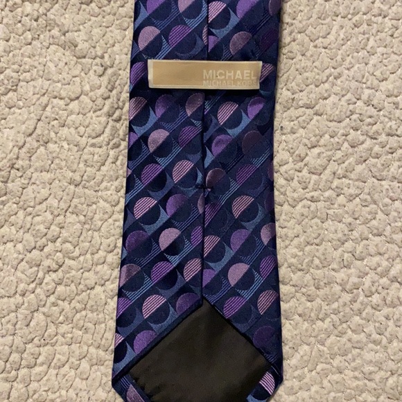 Michael Kors Navy and Purple Tie - Picture 2 of 2